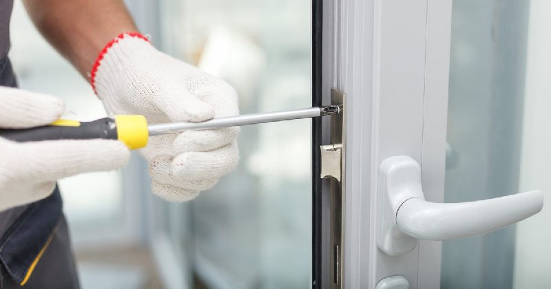 Сервисное обслуживание окон Новоалтайск. Цена от 372 руб.